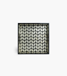 Leaves tray medium